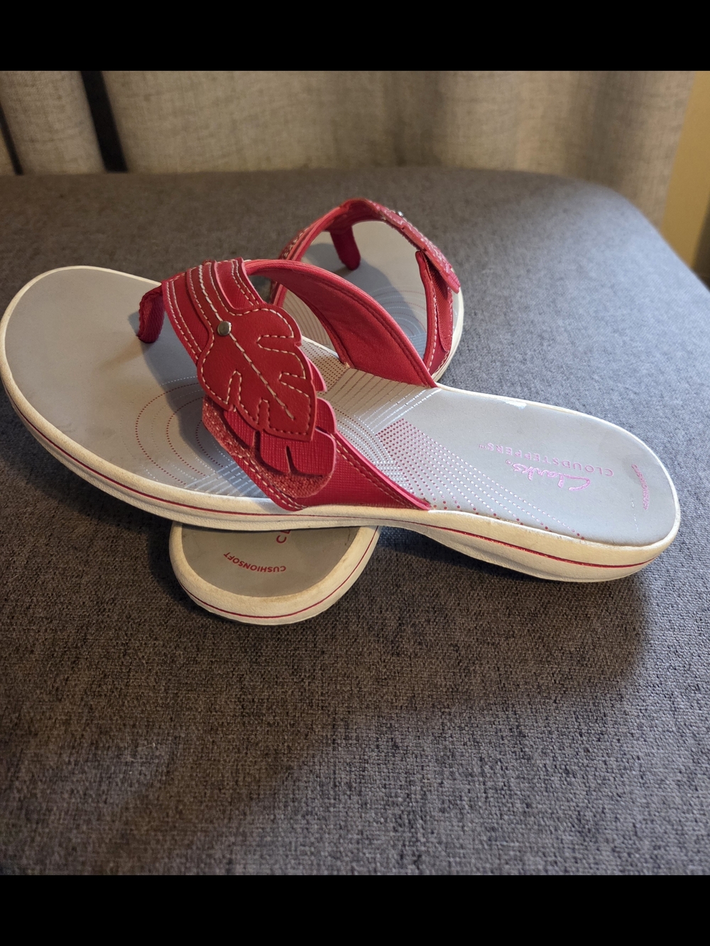 Clarks Women’s Red Floral-Trim Flip Flop Sandals